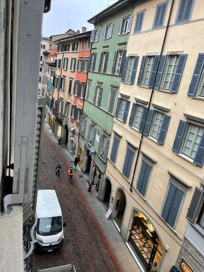 Ferienwohnung Gatto Bianco Bergamo 9 Exterior foto
